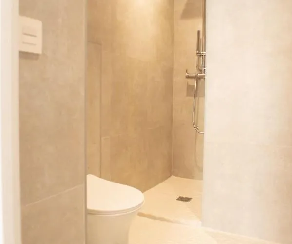 Three Bedroom In Location