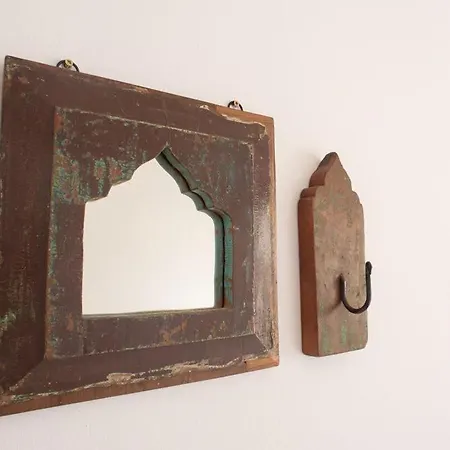 アパート Three Bedroom In Location エステポナ