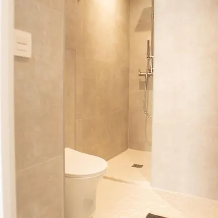 Three Bedroom In Location