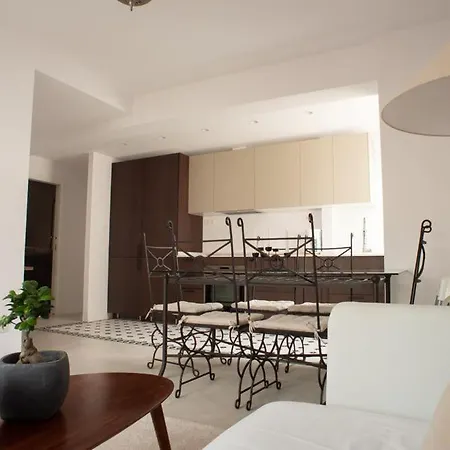 Apartament Three Bedroom In Location Estepona