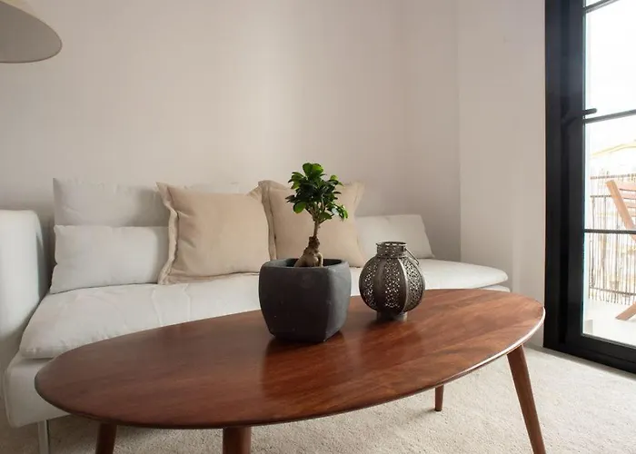 Three Bedroom In Location